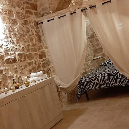 Bed and breakfast Dimora Cleó 4*